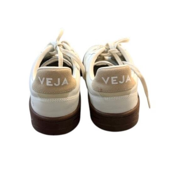 Veja V-90 Leather Sneakers White Pierre Almond Men\'s 12 Excellent Condition main image 9